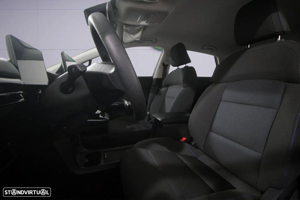 MG MG4 64 kWh Luxury - 7