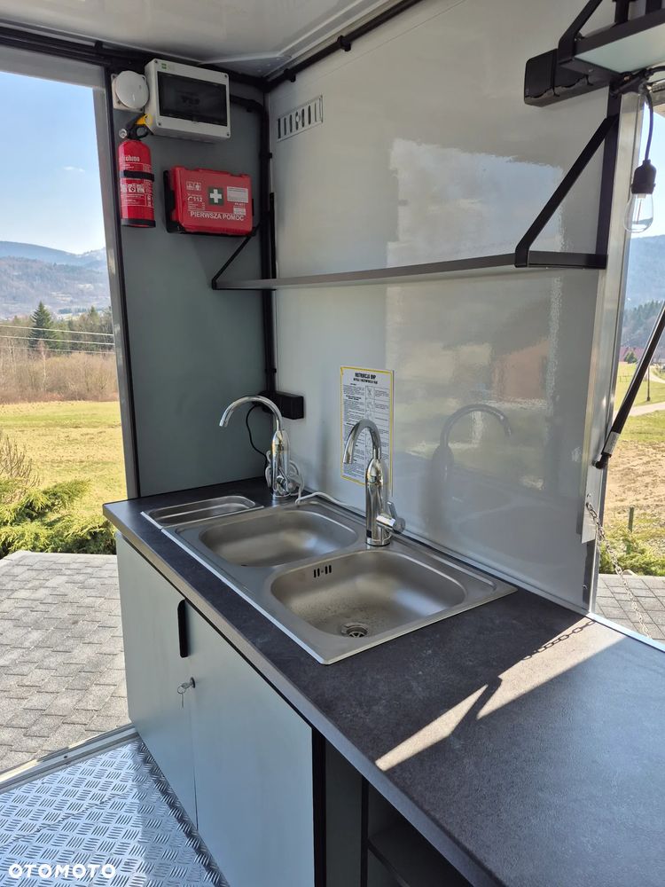 Iveco Specjalny Sklep Bar - 6