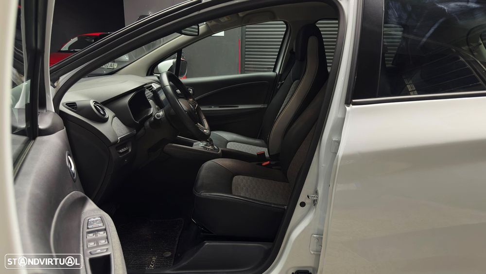 Renault Zoe (c/ Bateria) Zen 50 - 27