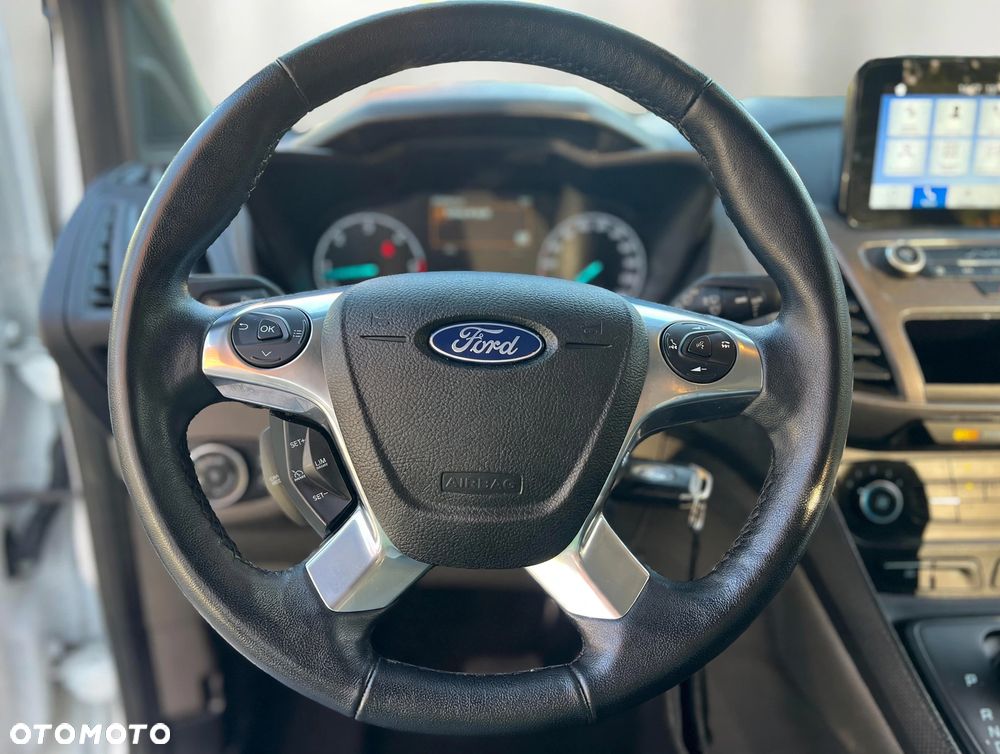 Ford Tourneo Connect Grand - 13