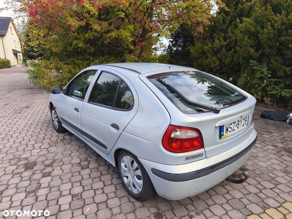 Renault Megane 2002 photo 2