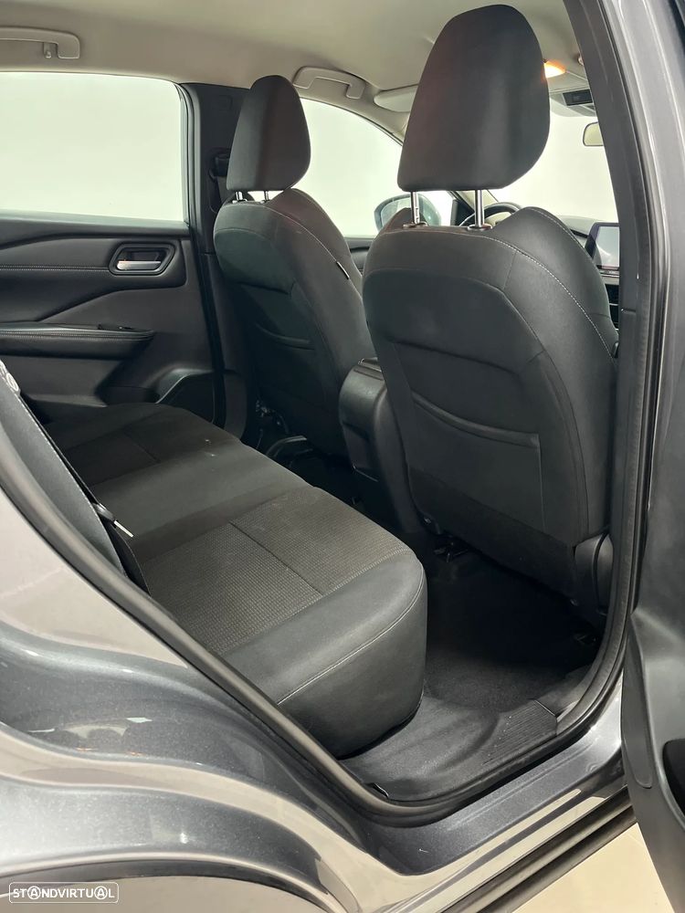 Nissan Qashqai 1.3 DIG-T N-Connecta - 12