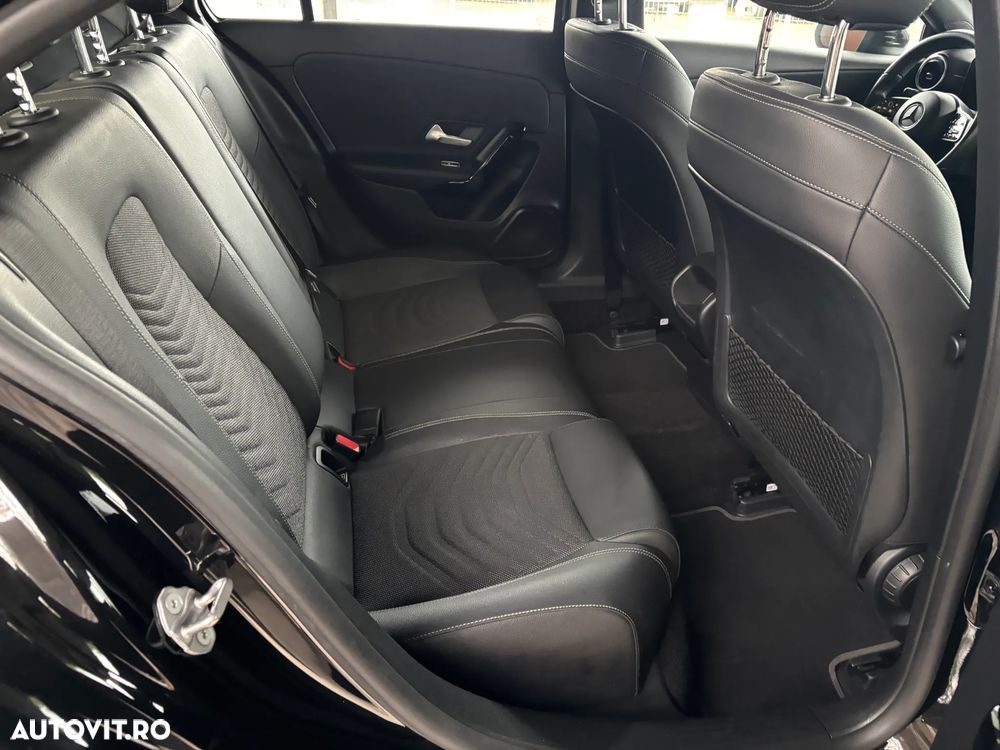 Mercedes-Benz A 180 d 7G-DCT - 32