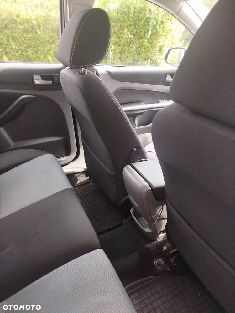 Ford Focus 1.8 FF Trend - 3