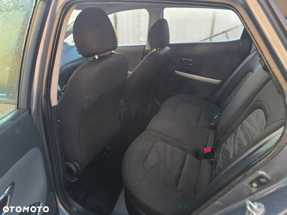 Kia Ceed 1.4 CVVT Dream-Team Edition - 12