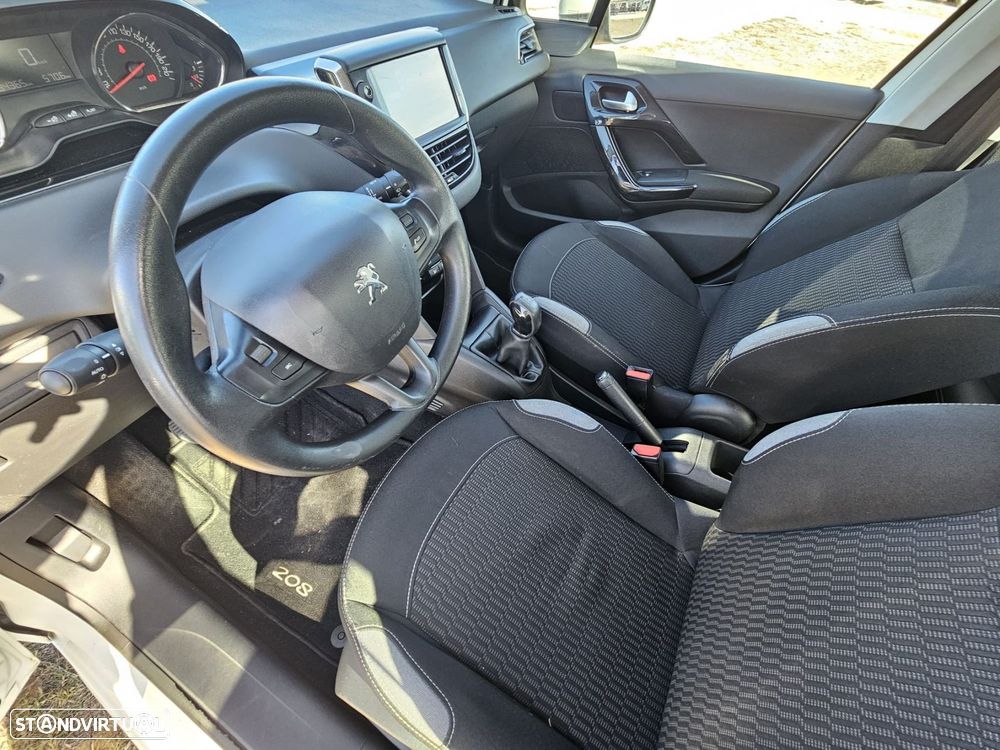 Peugeot 208 1.4 HDi Active - 19