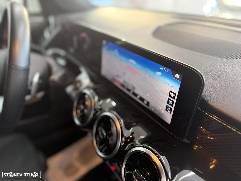 Mercedes-Benz GLB 180 d AMG Line - 37