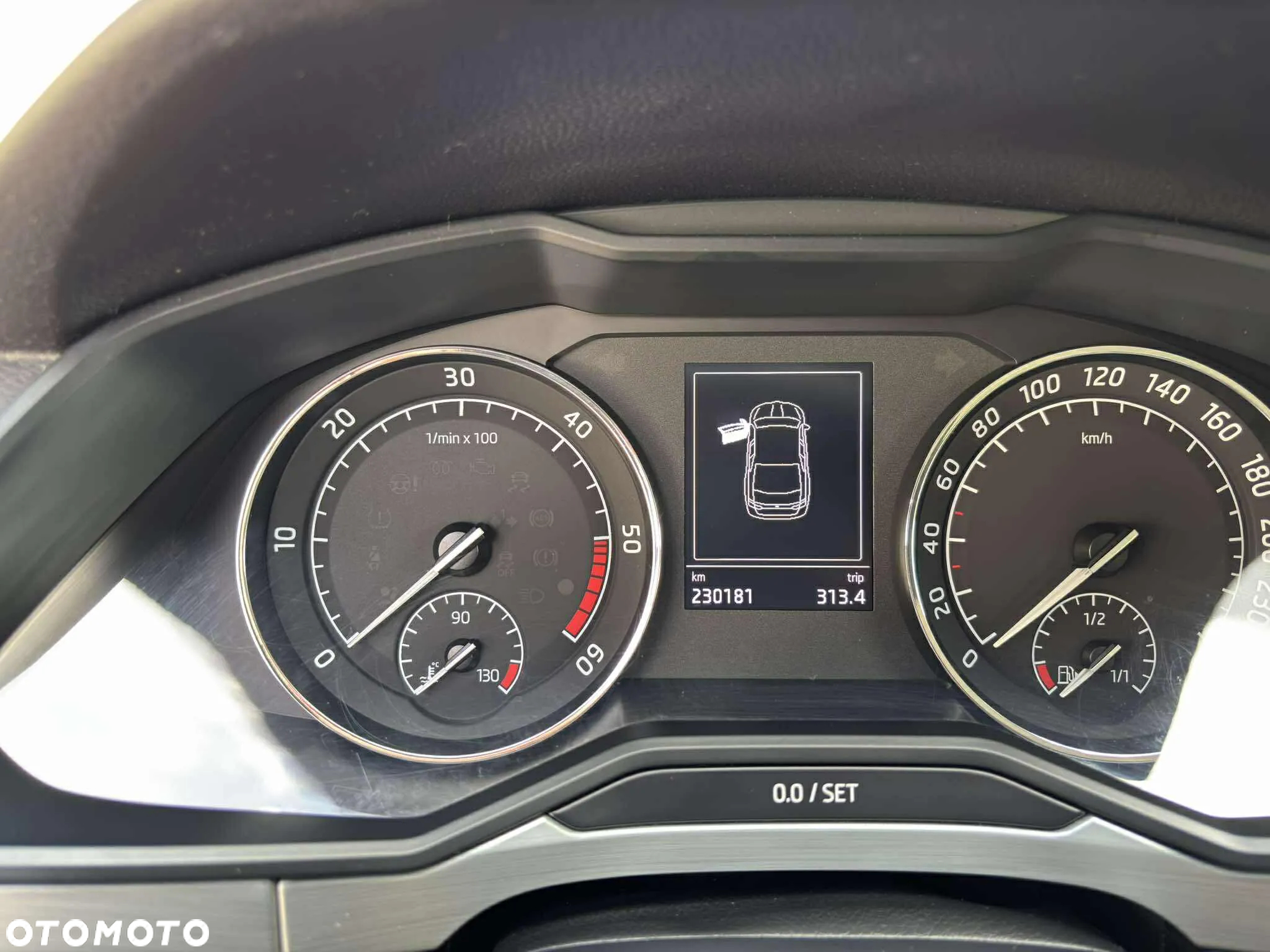 Skoda Superb 2.0 TDI Style - 18