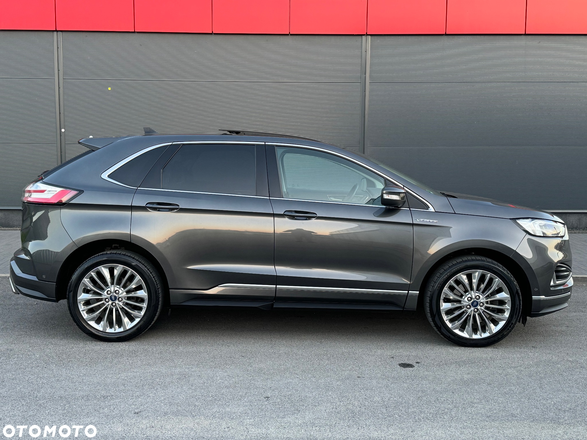 Ford Edge 2.0 EcoBlue Twin-Turbo 4WD Vignale - 13