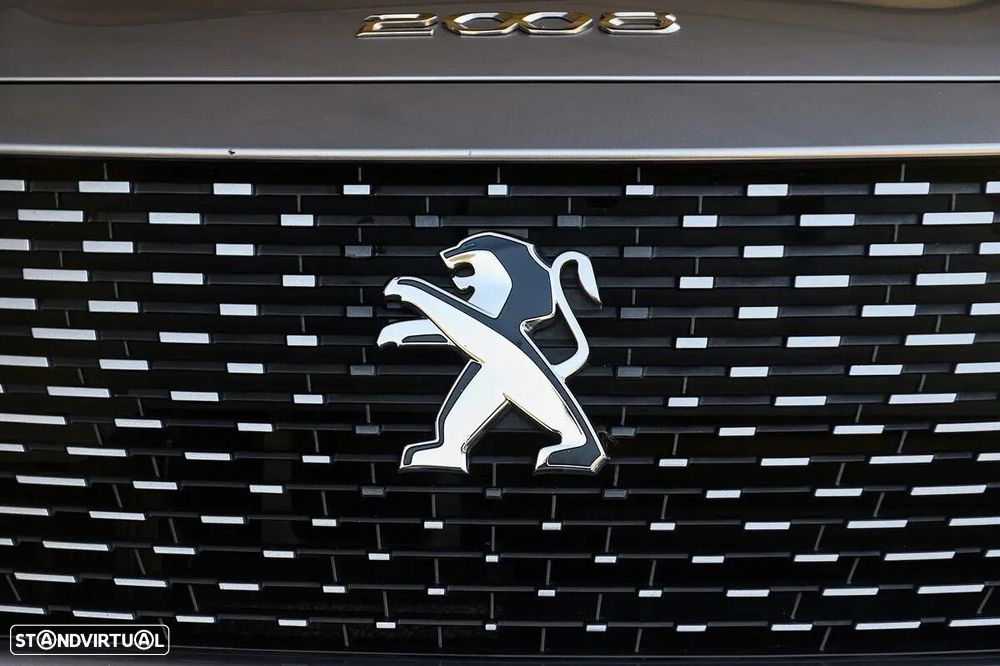 Peugeot e-2008 50 kWh GT Pack - 12