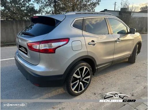 Nissan Qashqai 1.5 dCi N-Connecta - 8