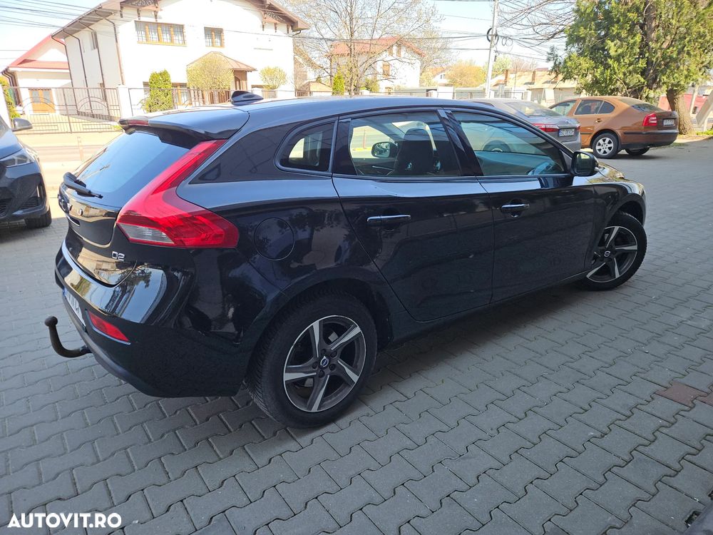 Volvo V40 D2 - 7