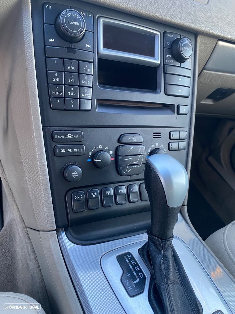 Volvo XC 90 2.4 D5 7L Executive - 11