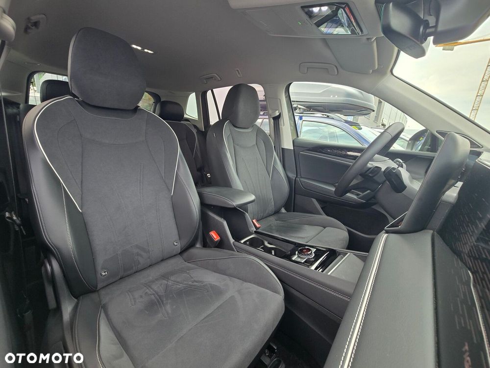 Volkswagen Tiguan 1.5 eTSI Elegance DSG - 22
