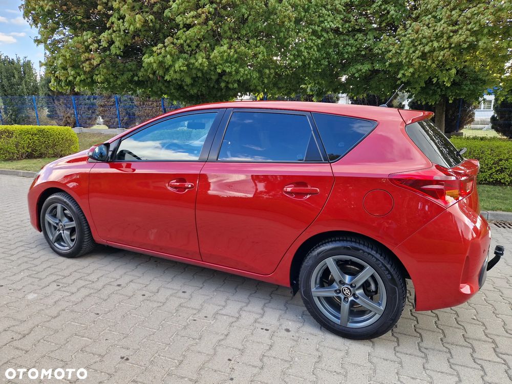 Toyota Auris - 5