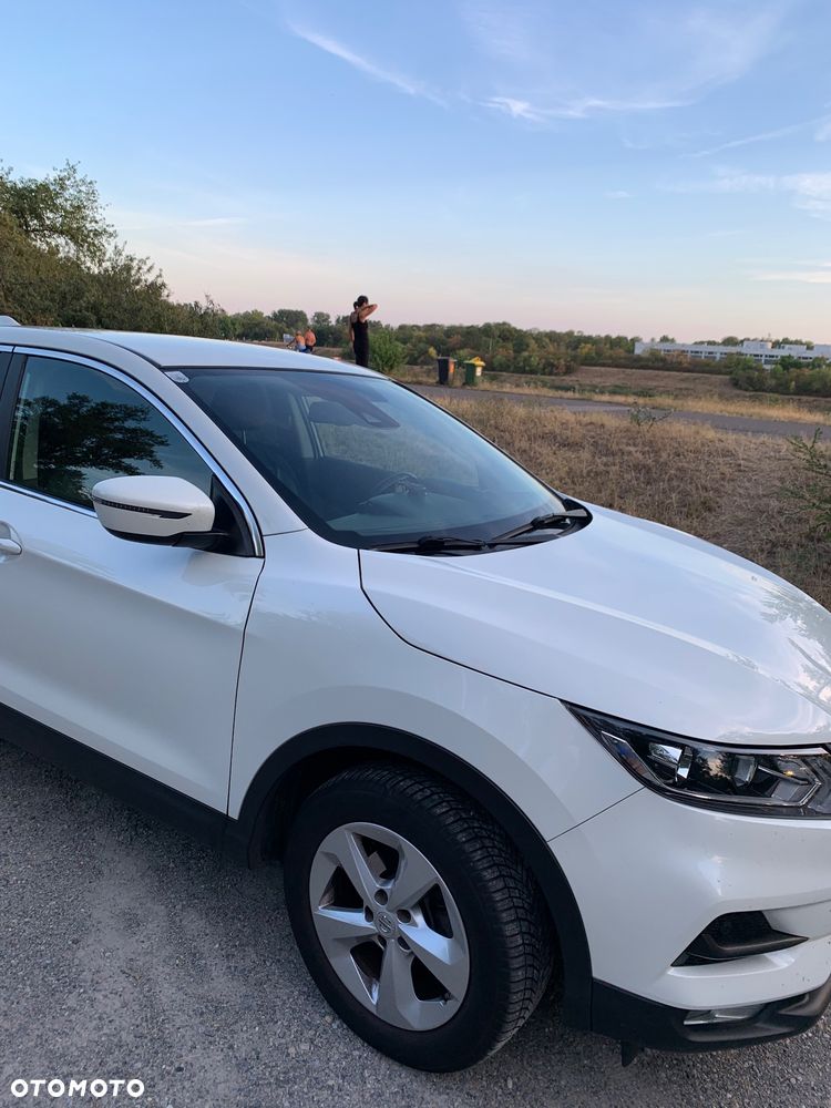Nissan Qashqai - 1