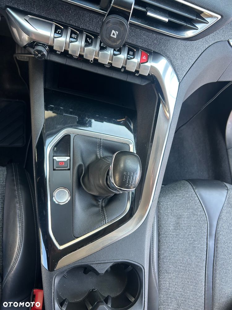 Peugeot 3008 BlueHDi 150 Stop & Start Allure - 16