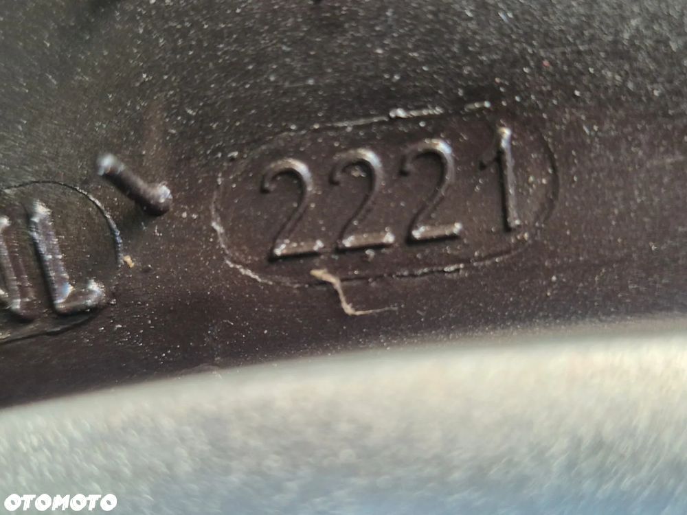 Kia Ceed - 26