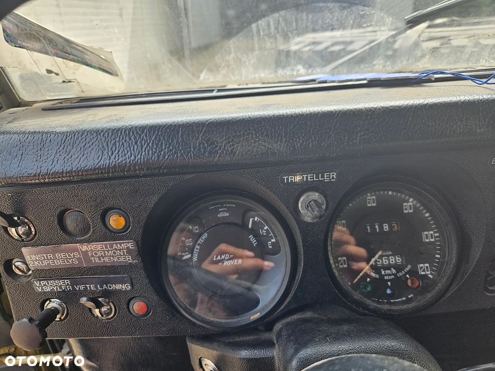 Land Rover Inny - 9