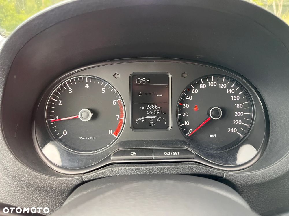 Volkswagen Polo 1.2 Comfortline - 21