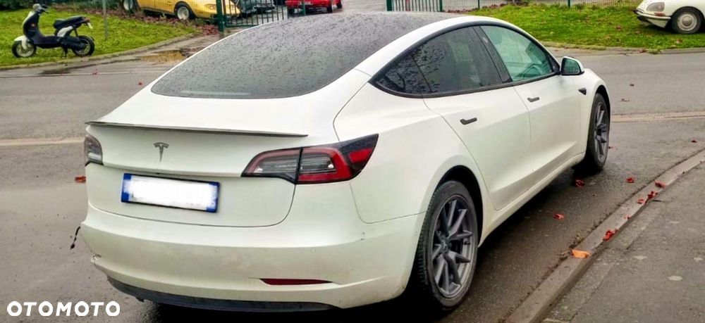 Tesla Model 3 Standard Range Plus - 7