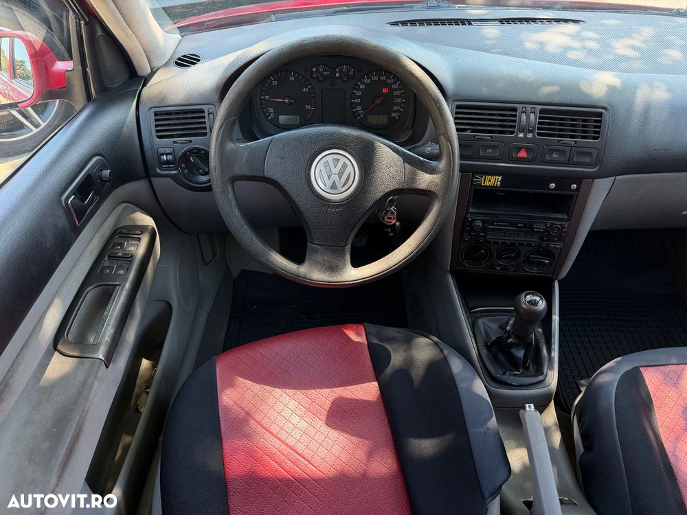 Volkswagen Bora Variant 1.9 TDI Comfortline - 12
