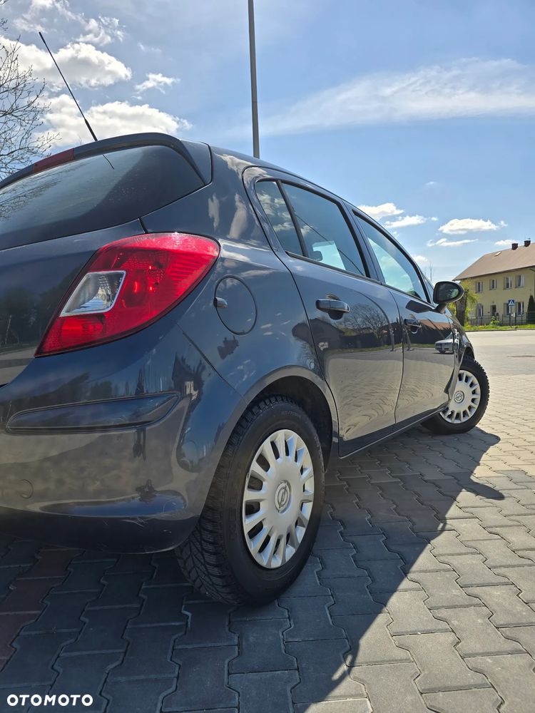 Opel Corsa - 6