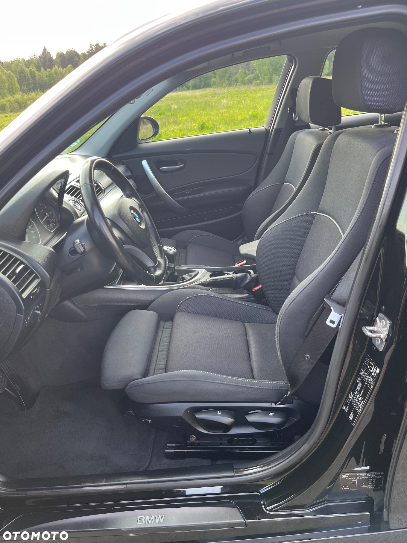 BMW Seria 1 116i - 27