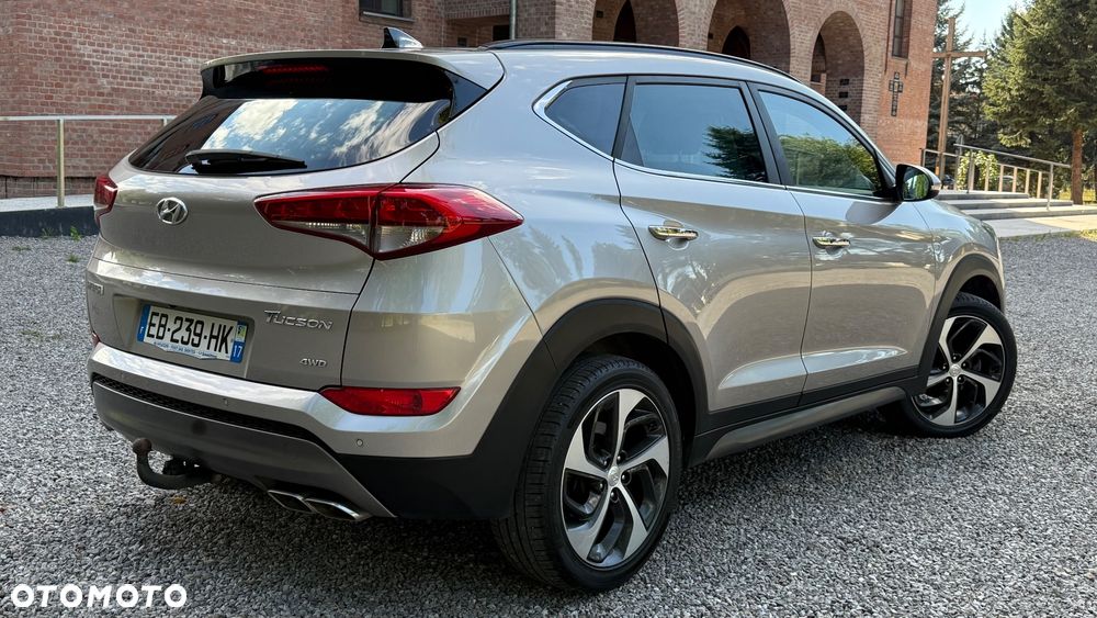 Hyundai Tucson 2.0 CRDi 4WD Intro Edition - 13