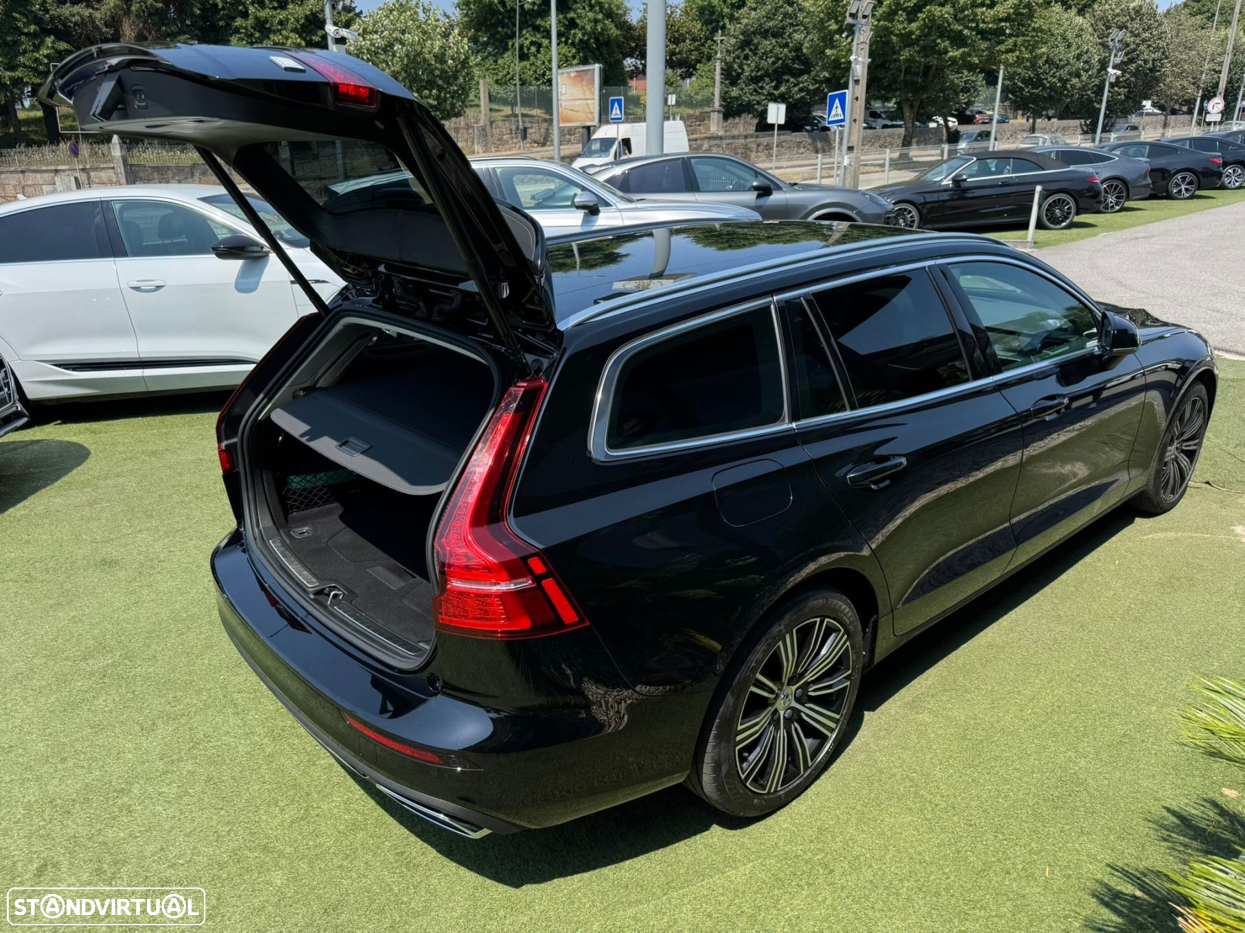 Volvo V60 2.0 T6 AWD TE Inscription Expression - 56