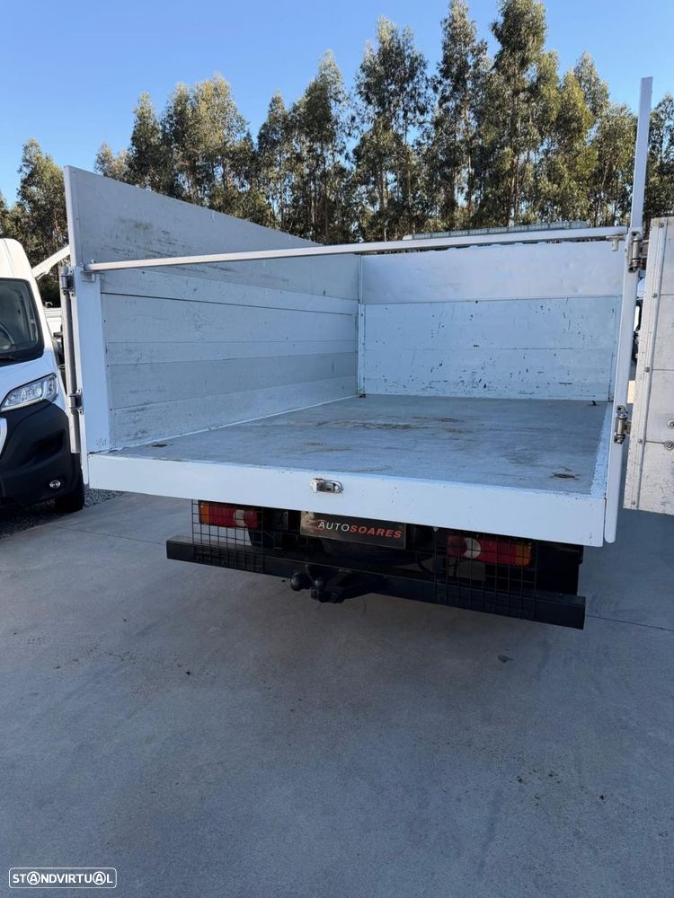 Nissan Cabstar Cabine Dupla - Basculante - 13
