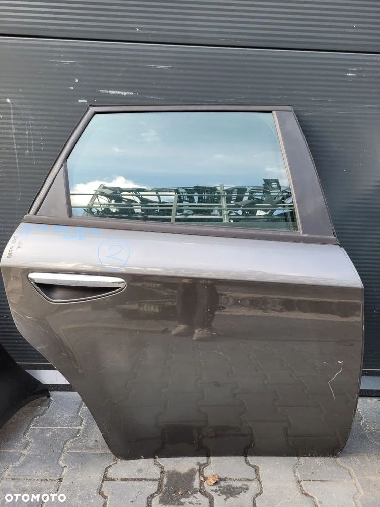 ALFA ROMEO 159 DRZWI / KLAPA BAGAŻNIKA / ZDERZAK - 4