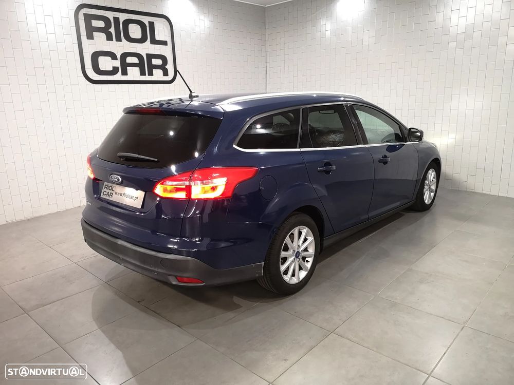 Ford Focus SW 1.5 TDCi EcoBlue Business Aut. - 6