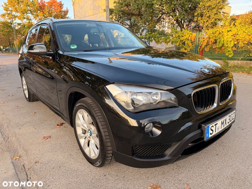 BMW X1 sDrive18d xLine - 24