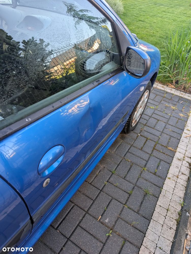 Peugeot 206 - 6