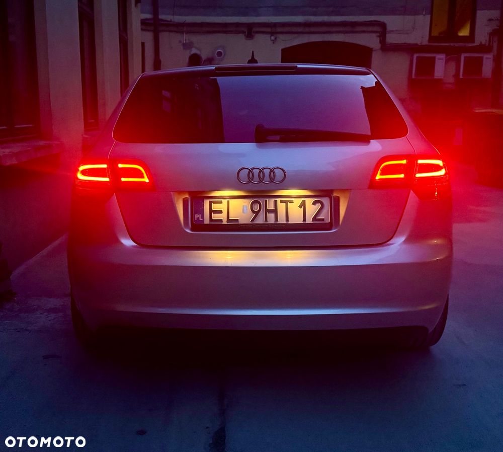 Audi A3 Sportback 2.0 TDI DPF Ambition - 18