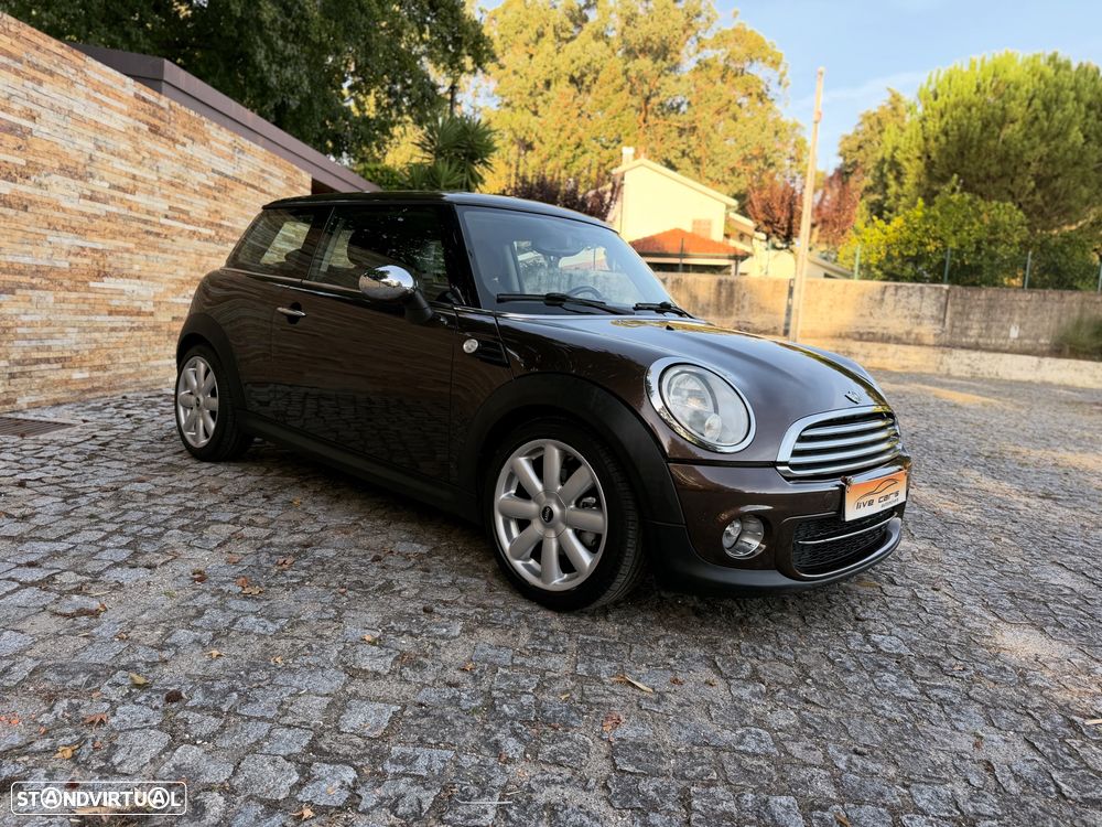 MINI 3 Portas — photo 2