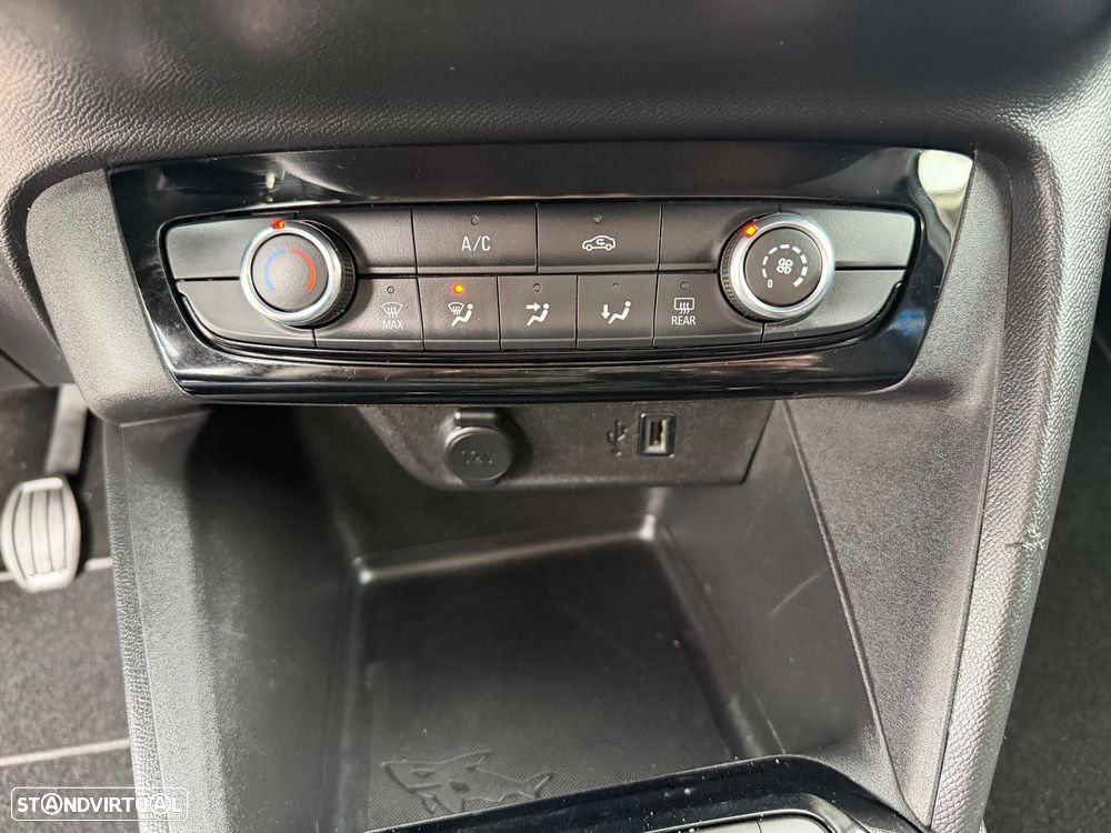 Opel Corsa 1.5 D Elegance - 24