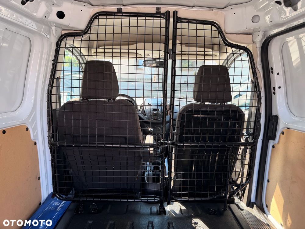 Ford Transit Courier Trend - 13