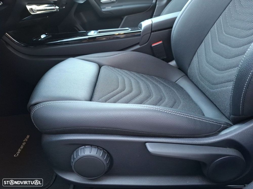 Mercedes-Benz A 250 e - 15