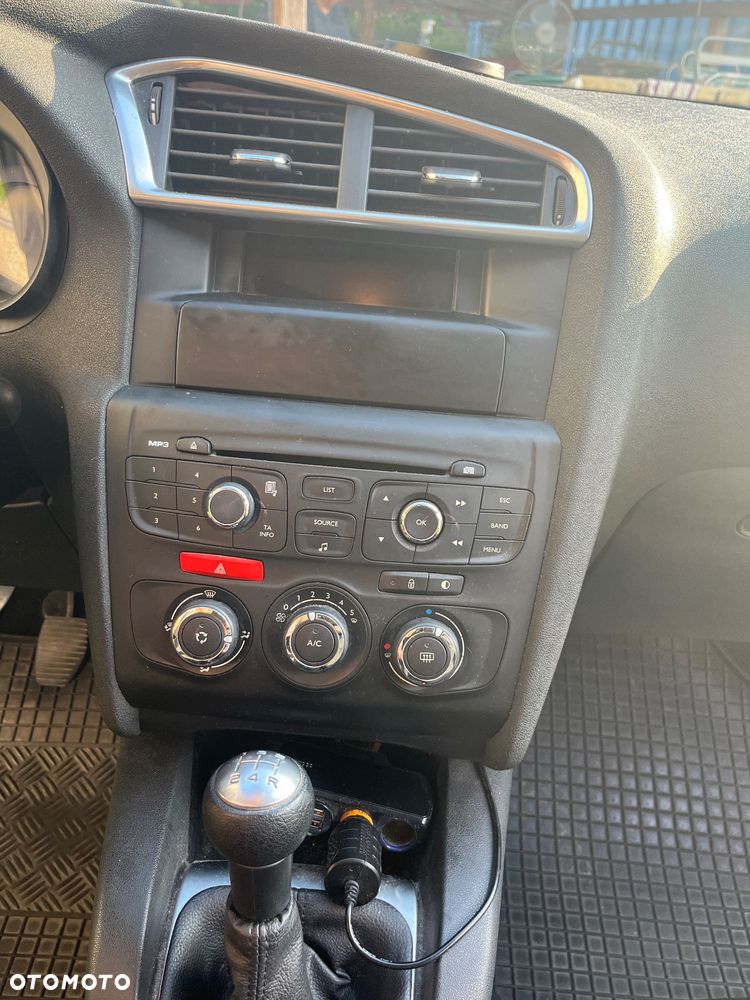 Citroën C4 1.6 VTi Attraction - 13