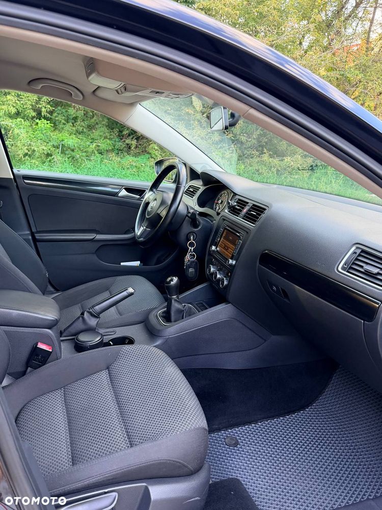 Volkswagen Jetta 1.4 TSI Highline Optimum - 13