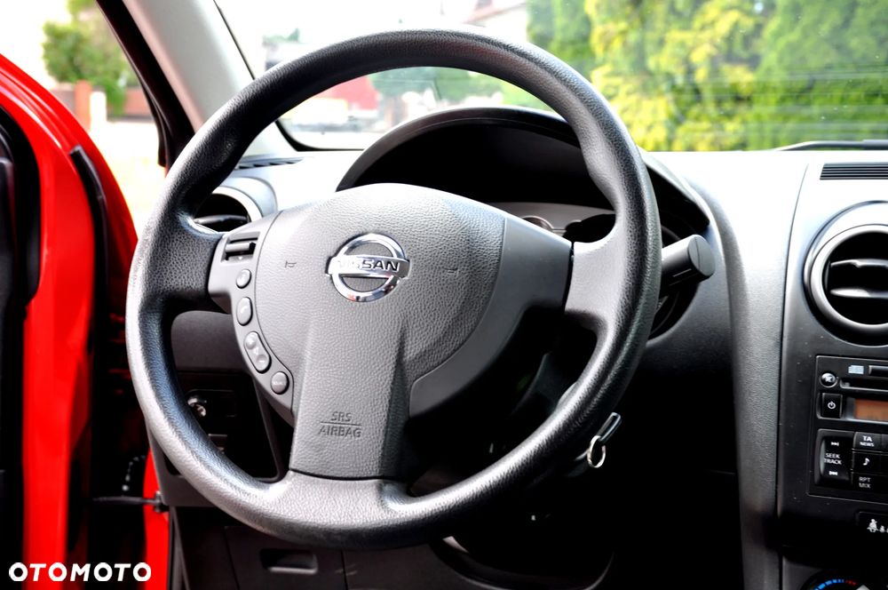 Nissan Qashqai 1.6 Visia - 38