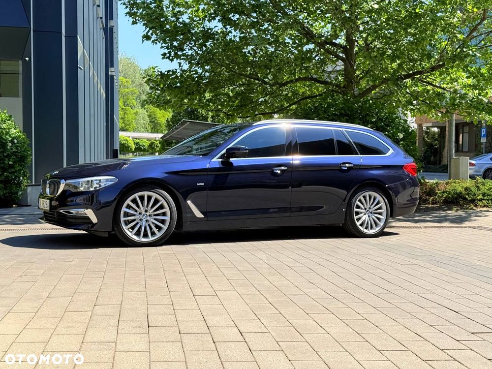 BMW Seria 5 520d Luxury Line - 2