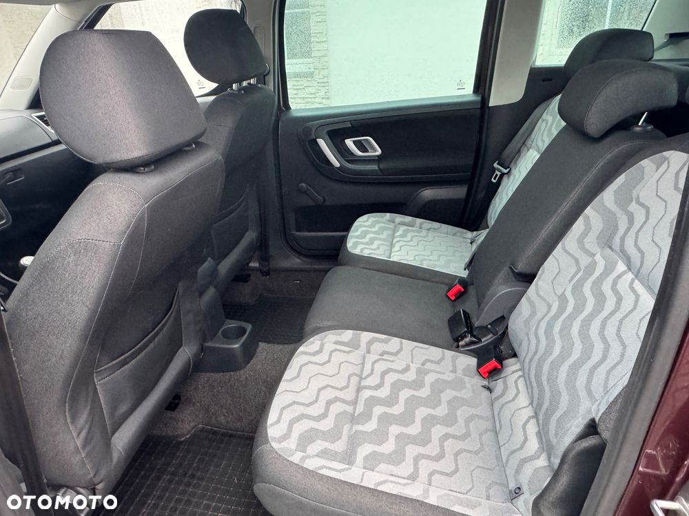 Skoda Roomster 1.6 16V Comfort PLUS EDITION - 8