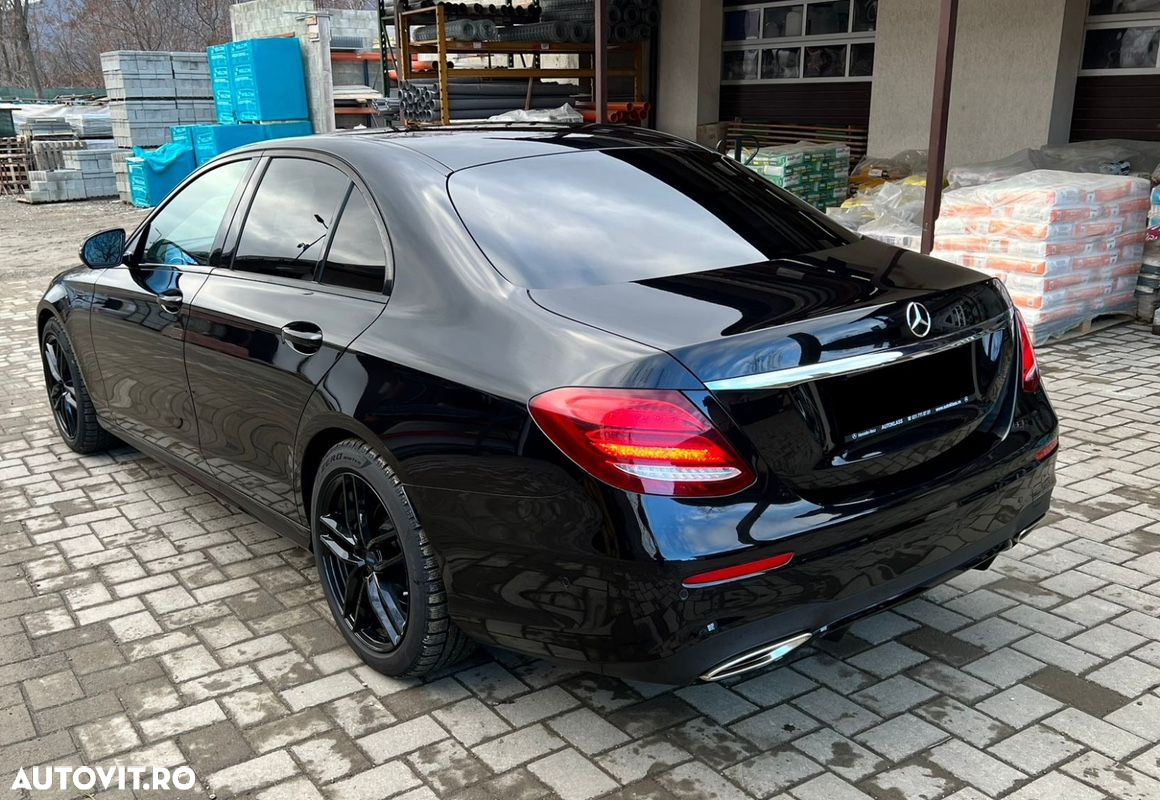 Mercedes-Benz E - 3