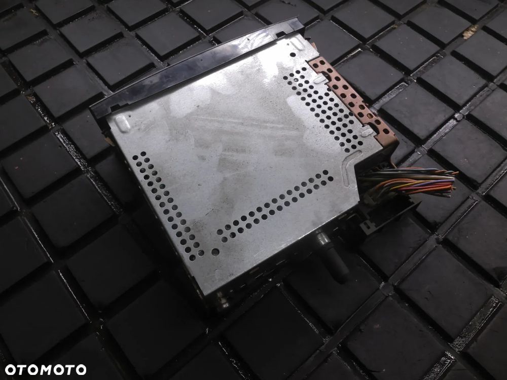 RADIO FABRYCZNE CD PEUGEOT 307 96545978XT01 - 2