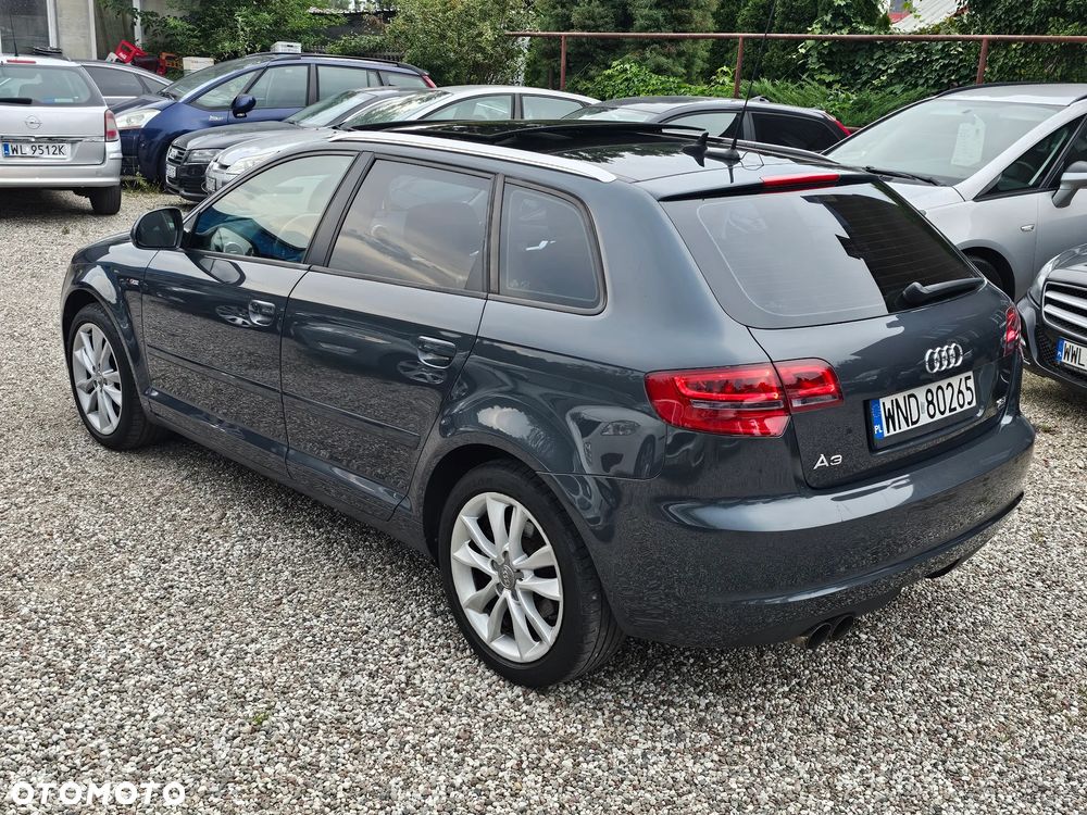 Audi A3 Sportback 1.8 TFSI quattro Attraction - 2