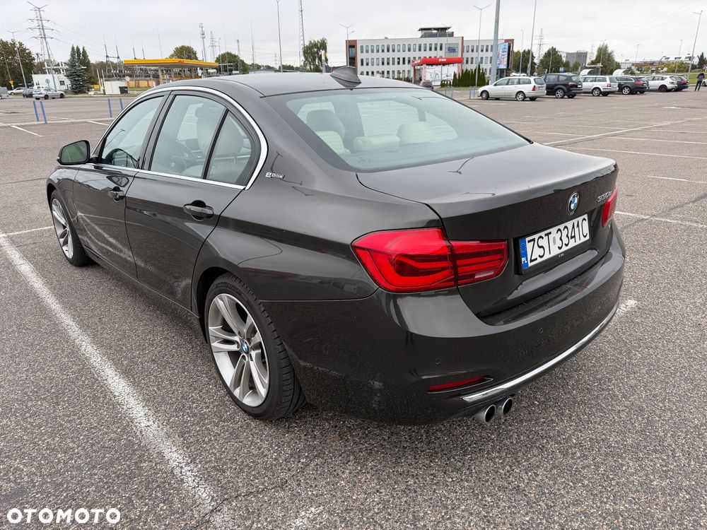 BMW Seria 3 330e iPerformance M Sport - 3