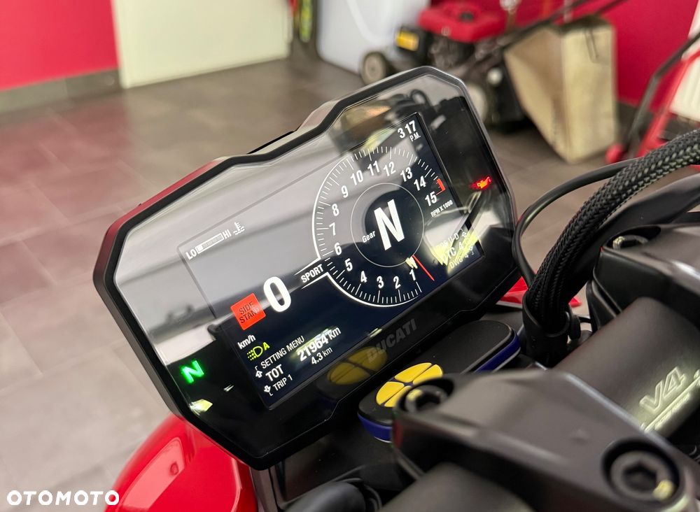 Ducati Streetfighter V4 - 6